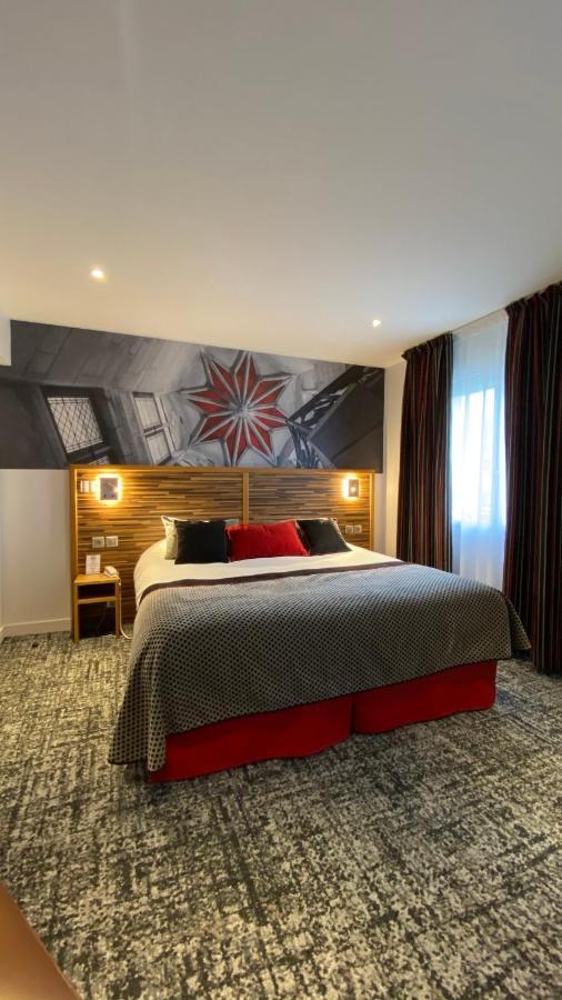 Hotel Logis - Le Christina Bourges Exteriér fotografie